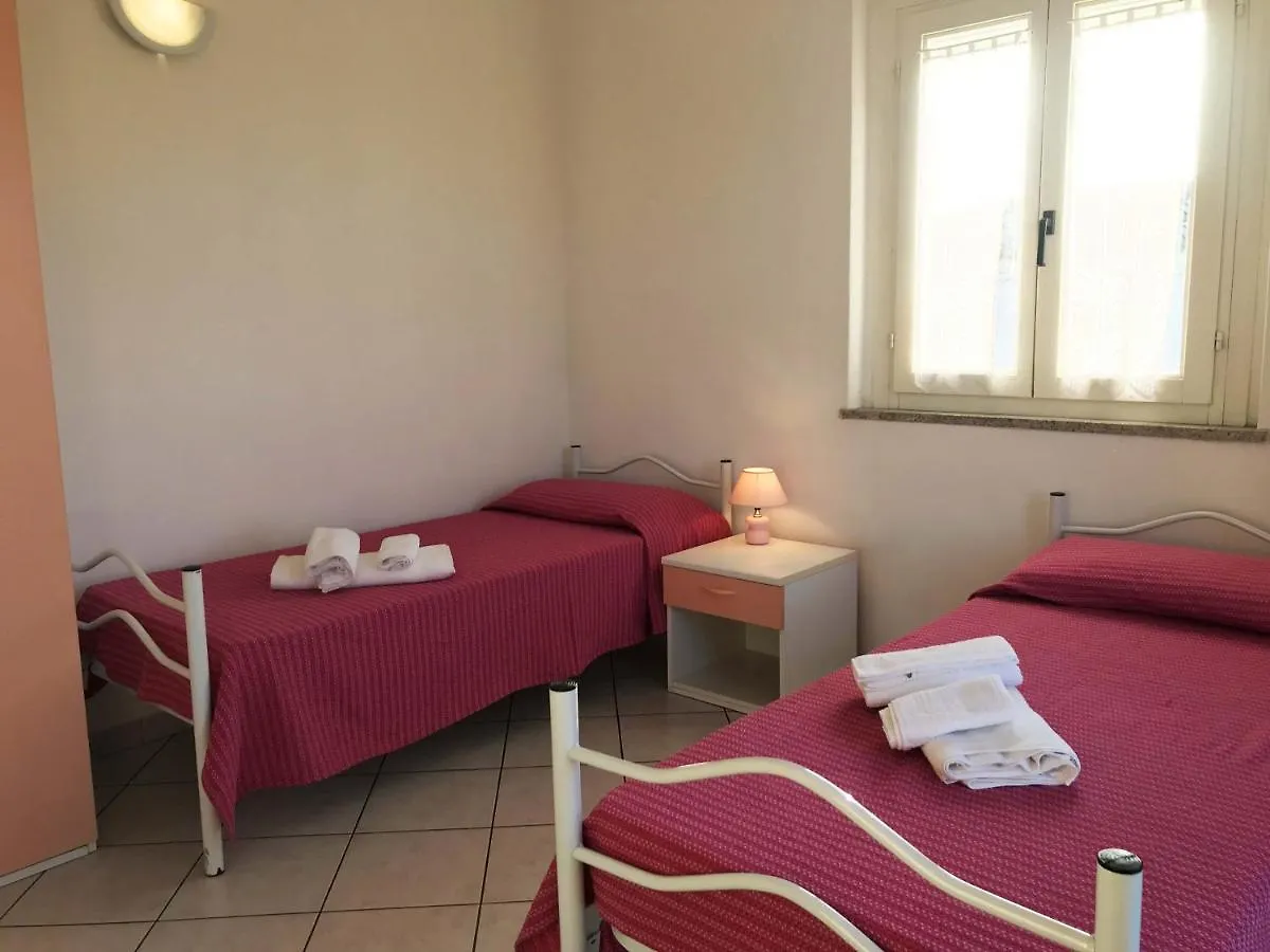 Melo Beach Apartments Tanaunella Italy