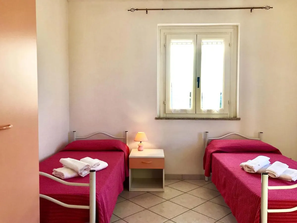Melo Beach Apartments Tanaunella