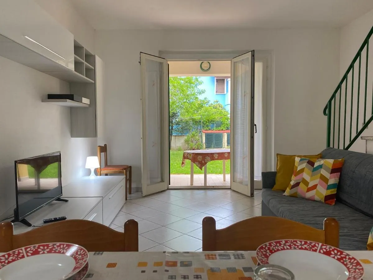 Melo Beach Apartments Tanaunella